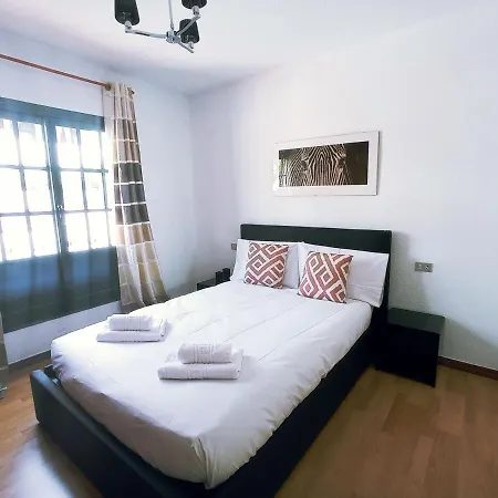 Live Balboa Con Terazza Y Vistas Del Mar بيت للعطل *